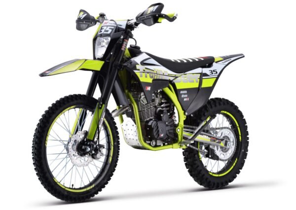 Trailmaster TM35 250cc Dirt Bike, 5 Gear Manual Clutch, Single Cylinder, 4-Stroke, Air Cooling