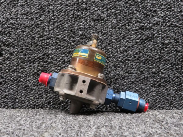 38E109-25A (Use: 9914133-2) Bendix Regulator and Relief Valve