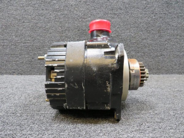 646843 (Alt: J210005-0) Teledyne Alternator (Rusted) (Amps: 60, Volts: 24)