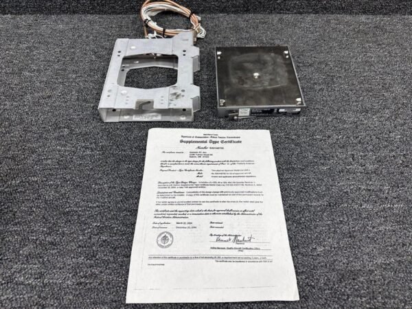 Garmin GDL-69A Satellite Radio Receiver with Tray, STC (14 or 28V)