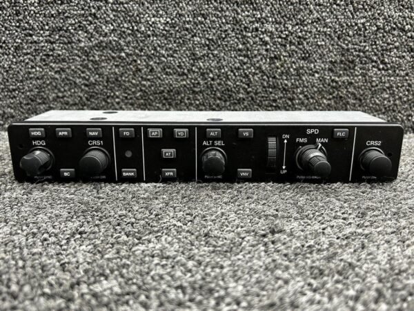 Garmin GMC711 Panel Mode Controller Unit (Volts: 14-28)