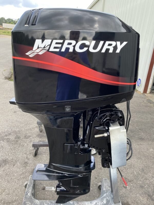 Classy 2001 Mercury 50 HP 3-Cylinder Carbureted 2-Stroke 20" (L) Outboard Motor - Image 2