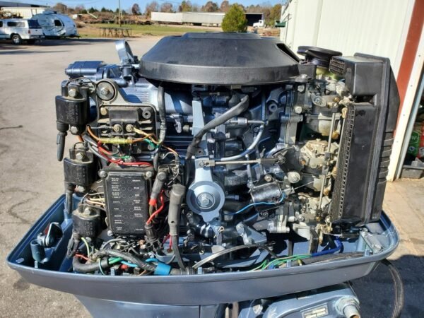 1989 Yamaha 90 HP 3-Cyl Carbureted 2-Stroke 20" (L) Outboard Motor - Image 3