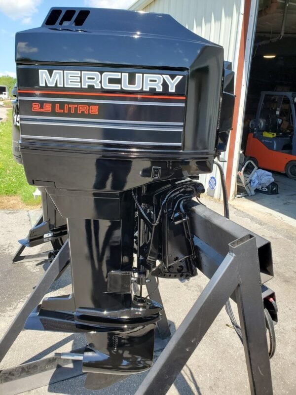 1994 Mercury 2.5L 200 HP 6-Cyl Carbureted 2-Stroke 25" (X) Outboard Motor