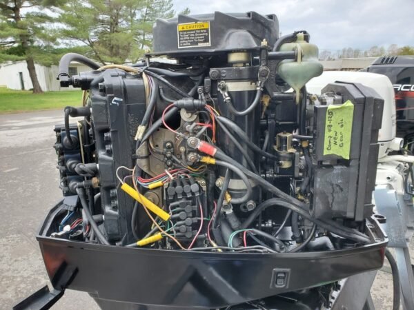 1995 Mercury 150 HP 6-Cylinder Carbureted 2-Stroke 25"(X) Outboard Motor - Image 7