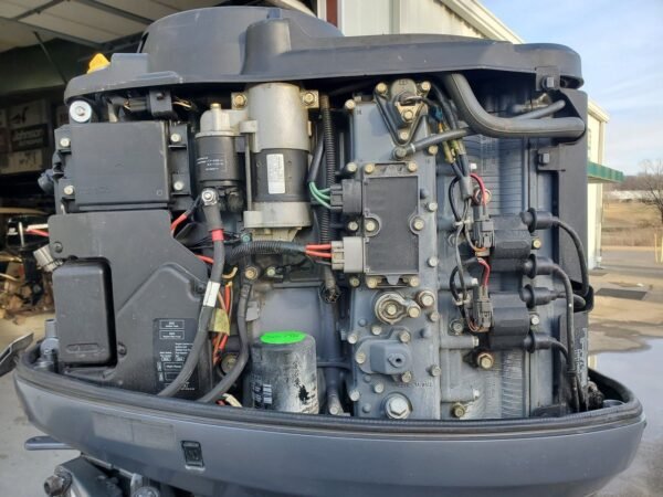 2005 Yamaha 150 HP 4-Cylinder EFI 4-Stroke 25" (X) Outboard Motor - Image 7