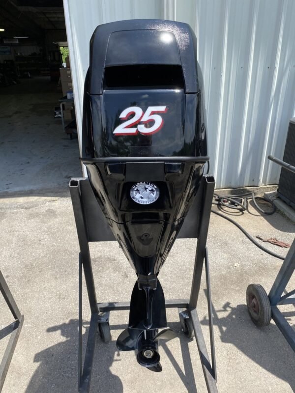 2006 Mercury 25 HP 3-Cyl EFI 4-Stroke 15" (Short) Outboard Tiller Motor - Image 6