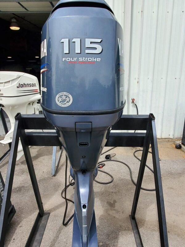 2006 Yamaha 115 HP 4-Cylinder EFI 4-Stroke 25" (X) Outboard Motor - Image 3