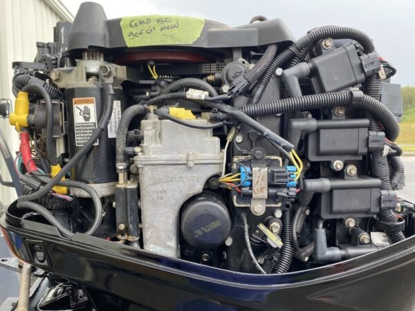 2007 Mercury 60 HP 4-Cylinder EFI 4-Stroke 20"(L) Outboard Motor - Image 9