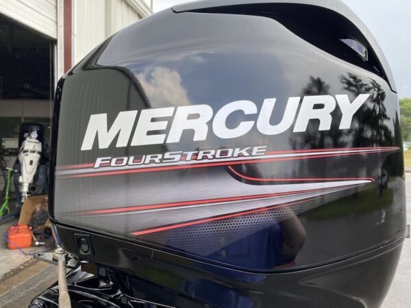 2007 Mercury 60 HP 4-Cylinder EFI 4-Stroke 20"(L) Outboard Motor - Image 7