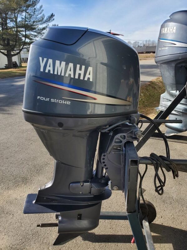 Best 2008 Yamaha 50 HP 4-Cylinder EFI 4-Stroke 20"(L) Outboard Motor - Image 5