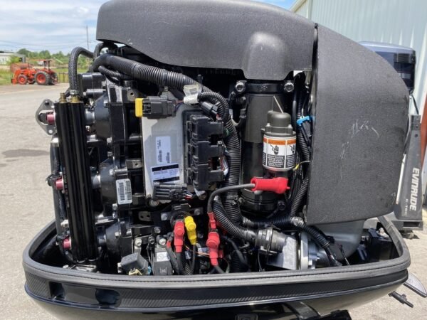 2014 Mercury ProXS 250 HP 6-Cylinder DFI 2-Stroke 20" (L) Outboard Motor - Image 3