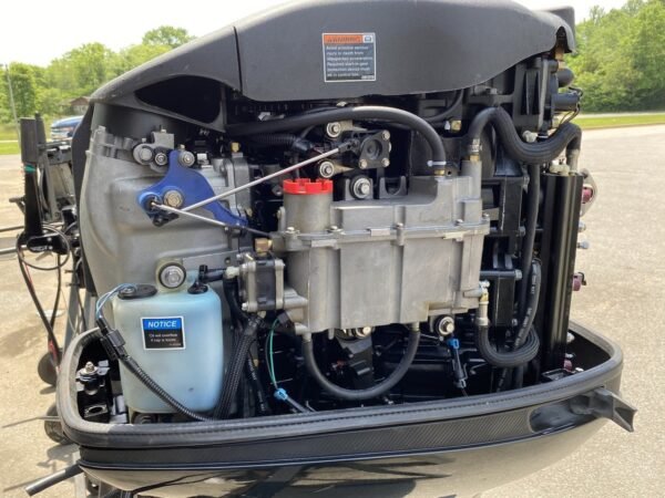 2014 Mercury ProXS 250 HP 6-Cylinder DFI 2-Stroke 20" (L) Outboard Motor - Image 4