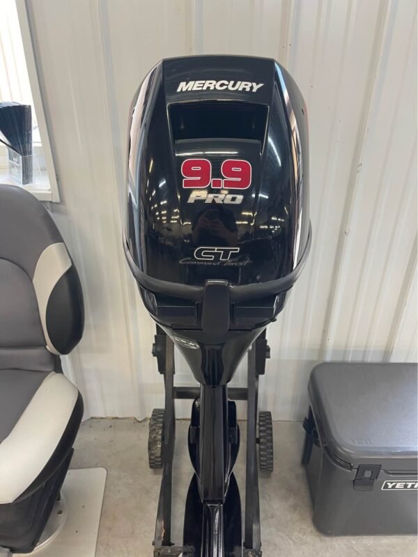2014 Mercury 9.9 HP Pro Kicker 2-Cyl Carbureted 4-Str 20″(L) Outboard Motor